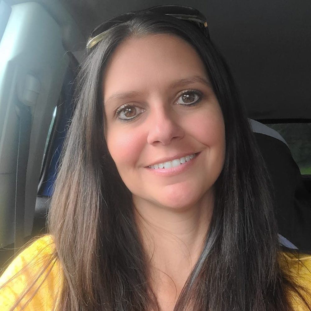 Meet your Posher, Angela